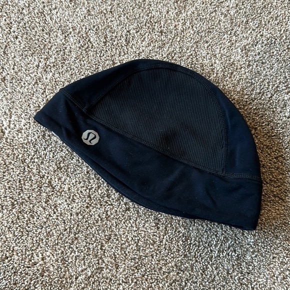 lululemon athletica Other - Lululemon Beanie Hat